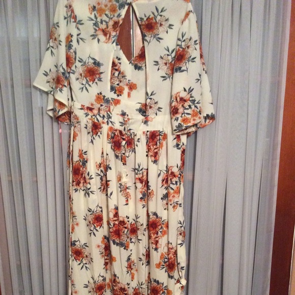 Rue 21 romper - Picture 2 of 6